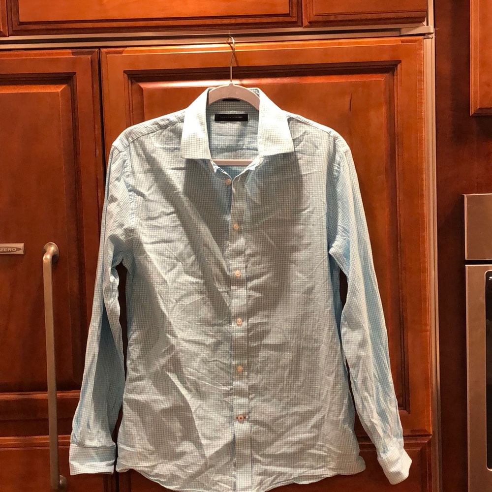 Tommy Hilfiger long sleeve button down shirt